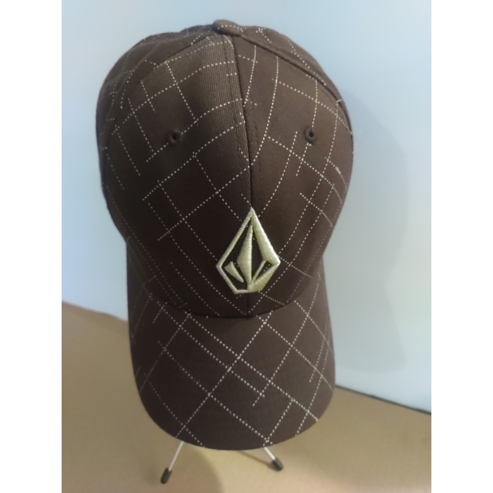 Volcom Embroidery Logo Brown White Dot Stripe Flex Fit Cap Hat Size S/M